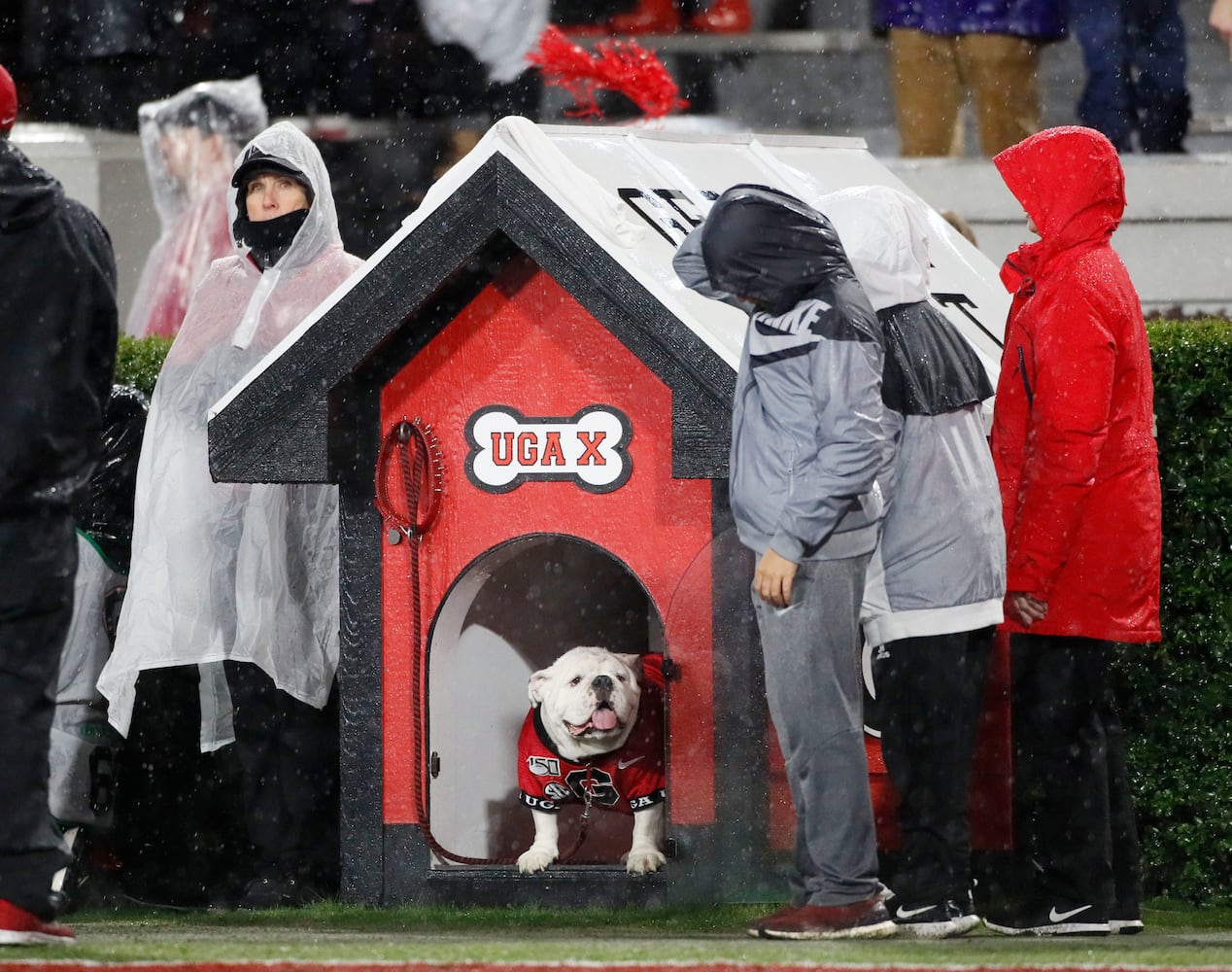 Photos: Bulldogs grind out a win over Kentucky