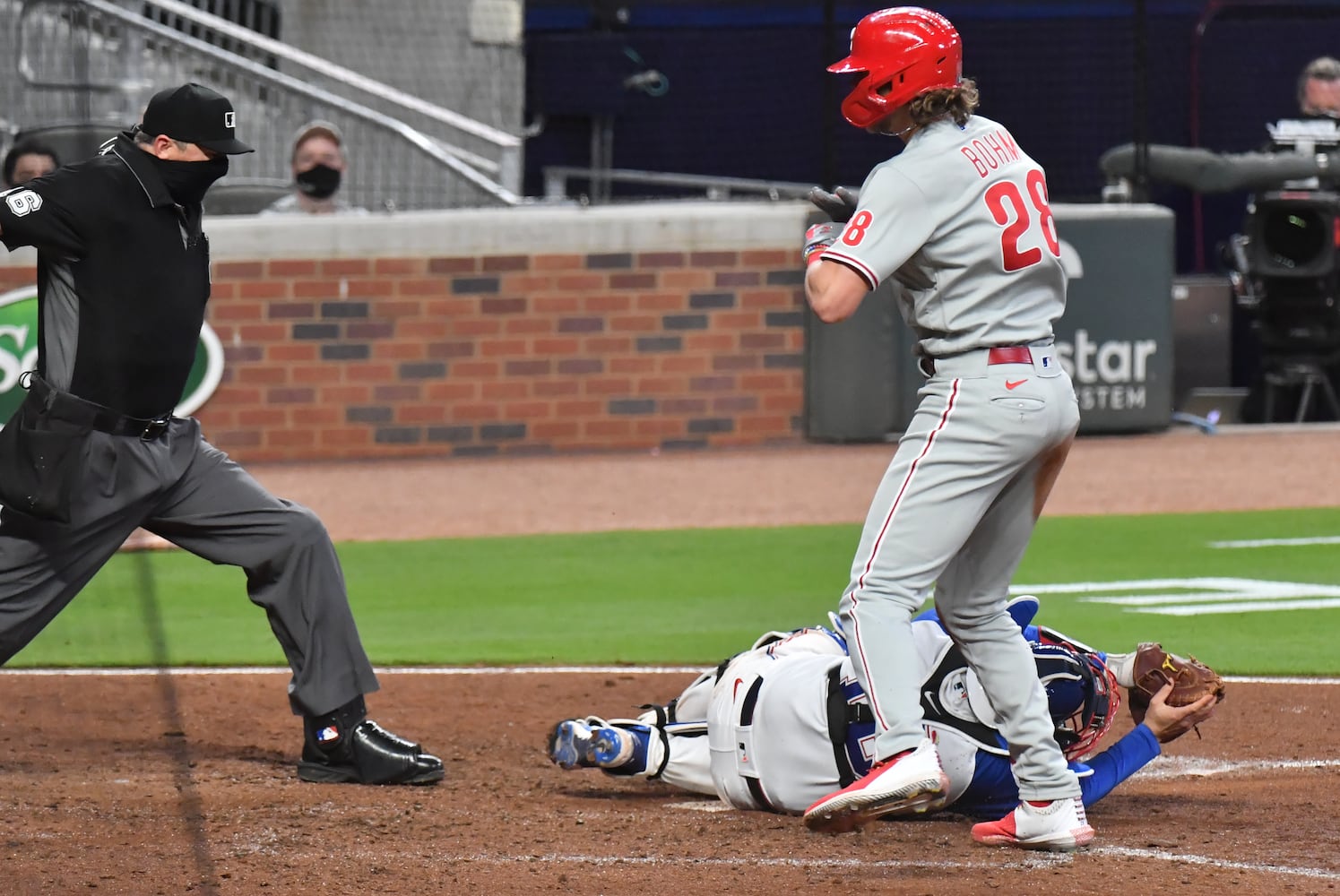 Atlanta Braves vs Philadelphia Phillies game 3