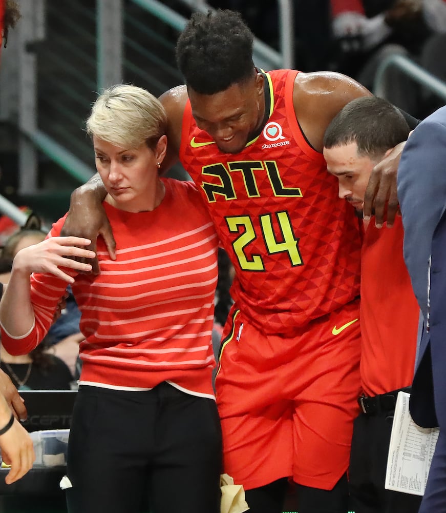 Photos: Hawks edge Magic in home opener