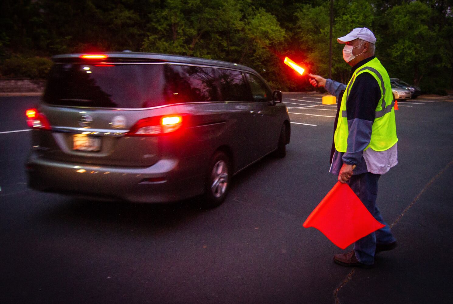 Christians celebrate Easter with drive-in service