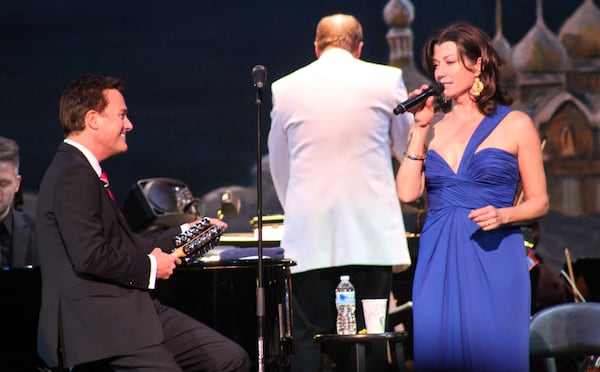 Plenty of warmth and smiles accompany and Amy Grant/Michael W. Smith concert. Photo: Melissa Ruggieri/AJC