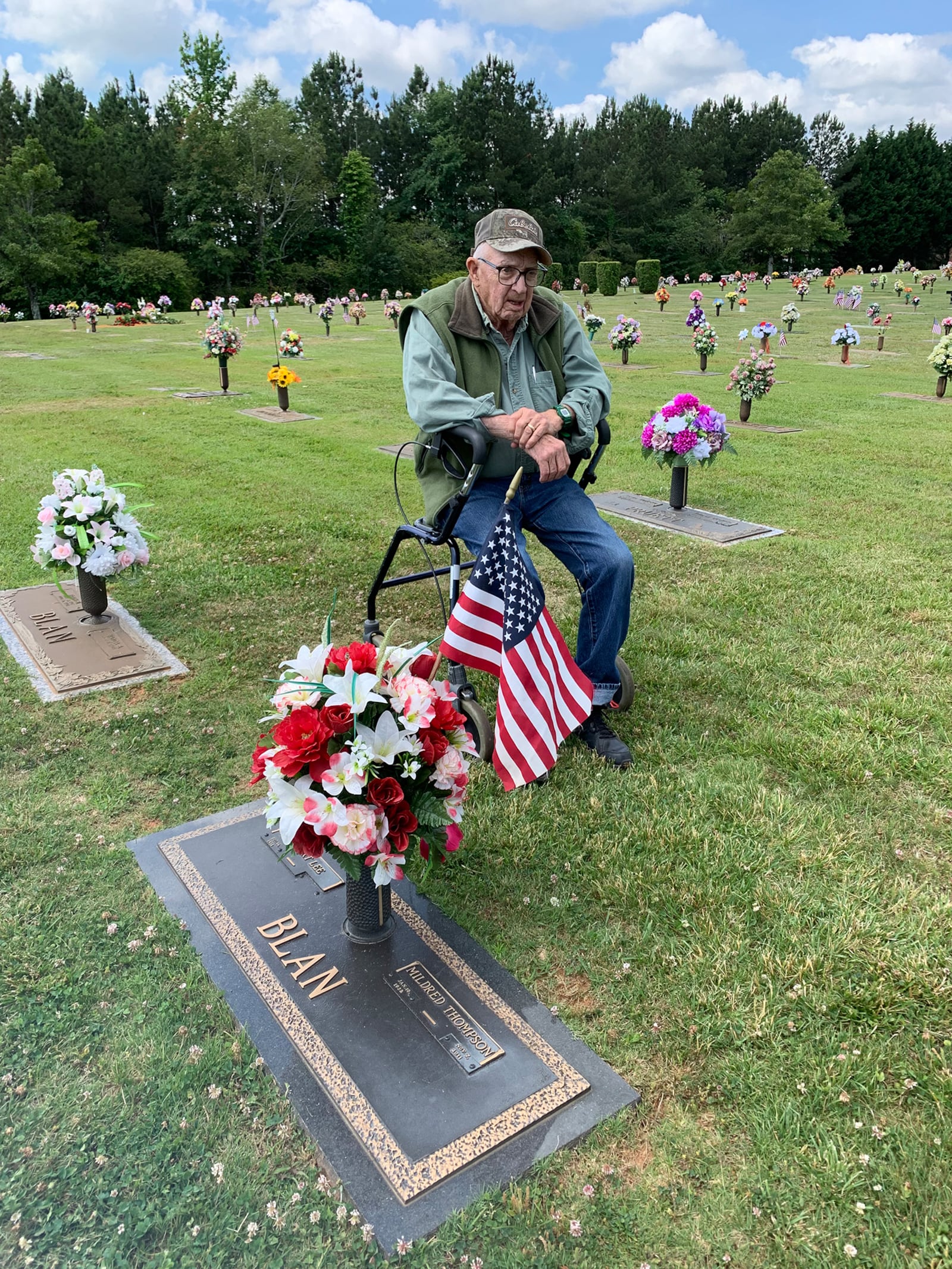 Robert Blan has visited his wife's grave at Broadlawn Cemetery nearly every day since she passed 11 years ago.
(Courtesy of Robin and Vinci Blan)