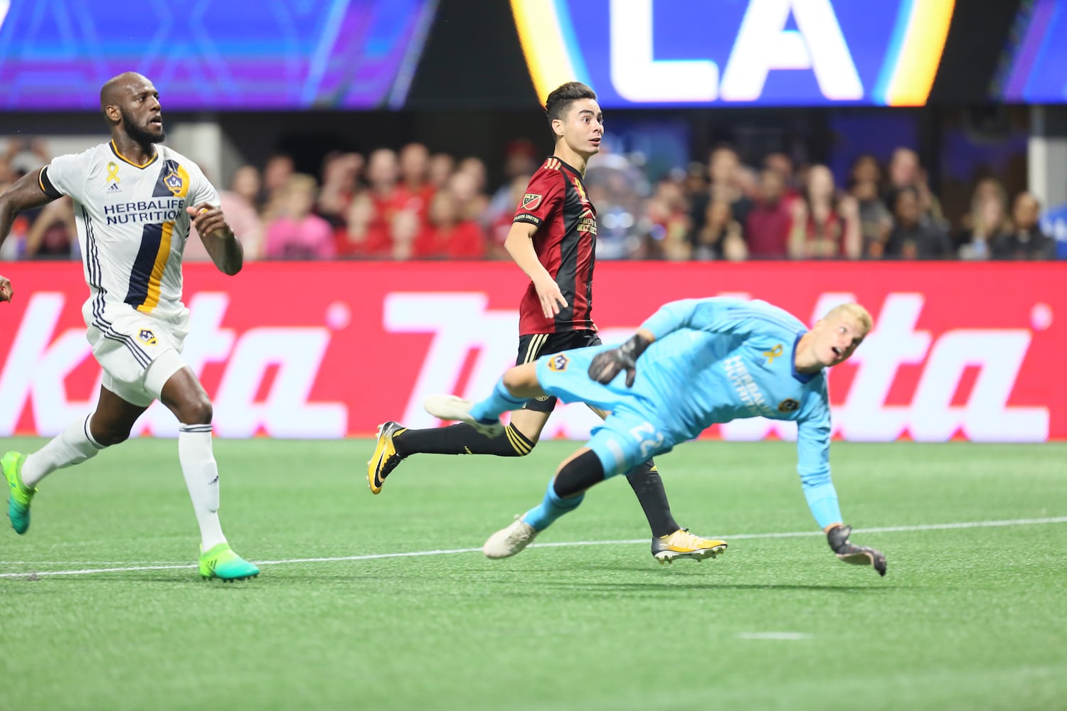 Atlanta United hosts the LA Galaxy