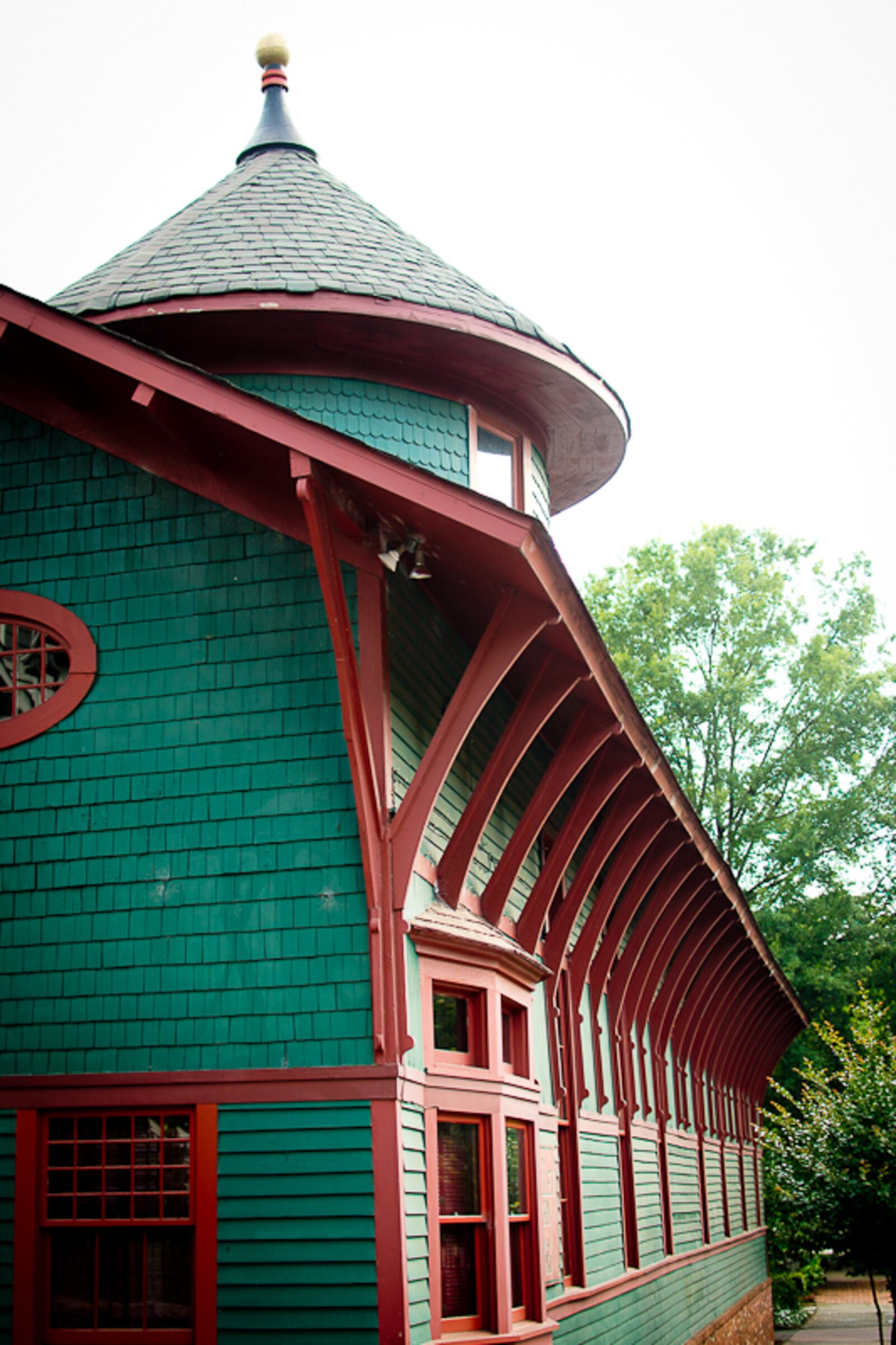 The Trolley Barn opened in 1889 for the city’s electric streetcars and is now a nonprofit rental facility. 
Courtesy of Food Tours Atlanta. Photographer Betsy McPherson