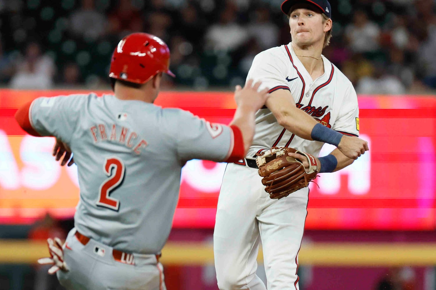 Atlanta Braves vs Cincinnati Reds