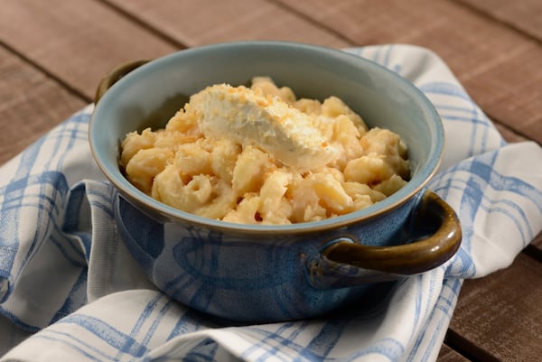 Disney shares its recipe for Gourmet Macaroni and Cheese with Boursin Garlic & Fine Herbs Cheese Topped with Herbed Panko. Image courtesy of Disney Parks and Resorts