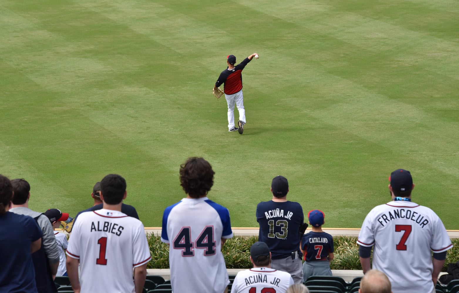 Photos: The scene at the Braves-Cardinals game