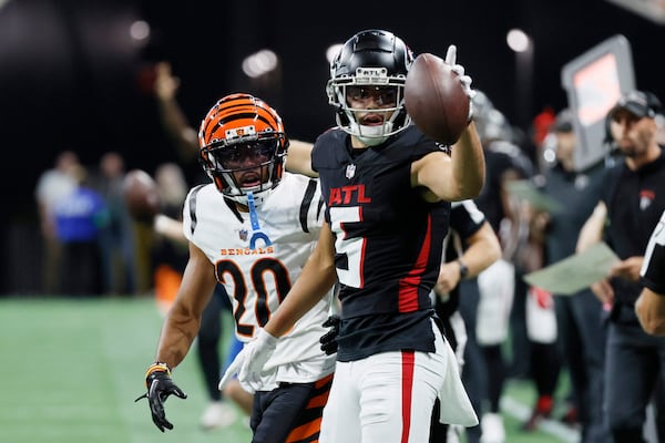 Falcons wide receiver Drake London (5) reacts after a catch during the first half in a preseason game against the Cincinnati Bengals at Mercedes-Benz Stadium on Friday, August 18, 2023, in Atlanta.
Miguel Martinez/miguel.martinezjimenez@ajc.com