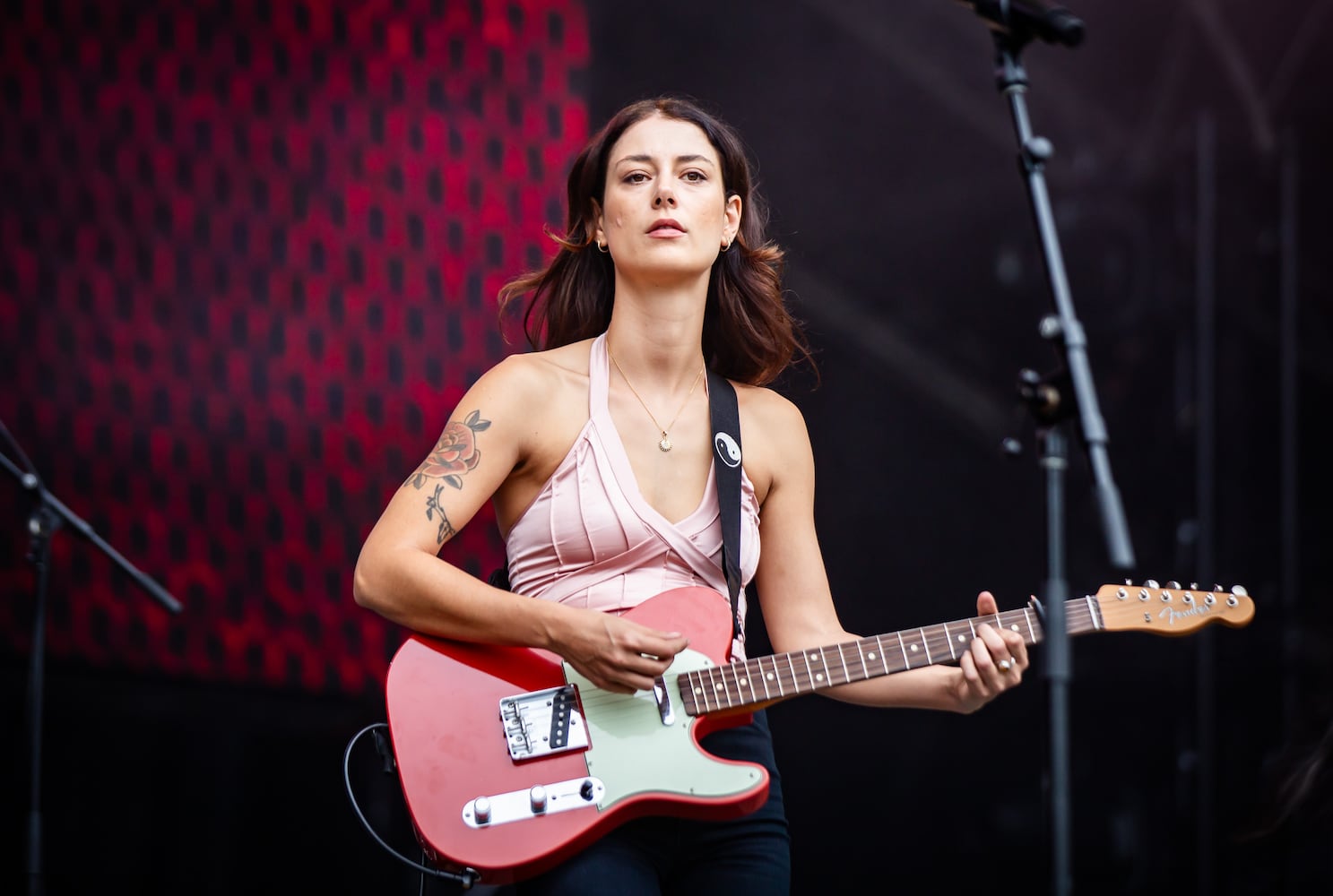 Atlanta, Ga: Grace Cummings opened Saturday at Shaky Knees on the Peachtree Stage. Photo taken Friday May 3, 2024 at Central Park, Old 4th Ward. (RYAN FLEISHER FOR THE ATLANTA JOURNAL-CONSTITUTION)