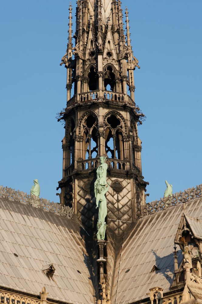 Photos: Notre Dame in detail before fire