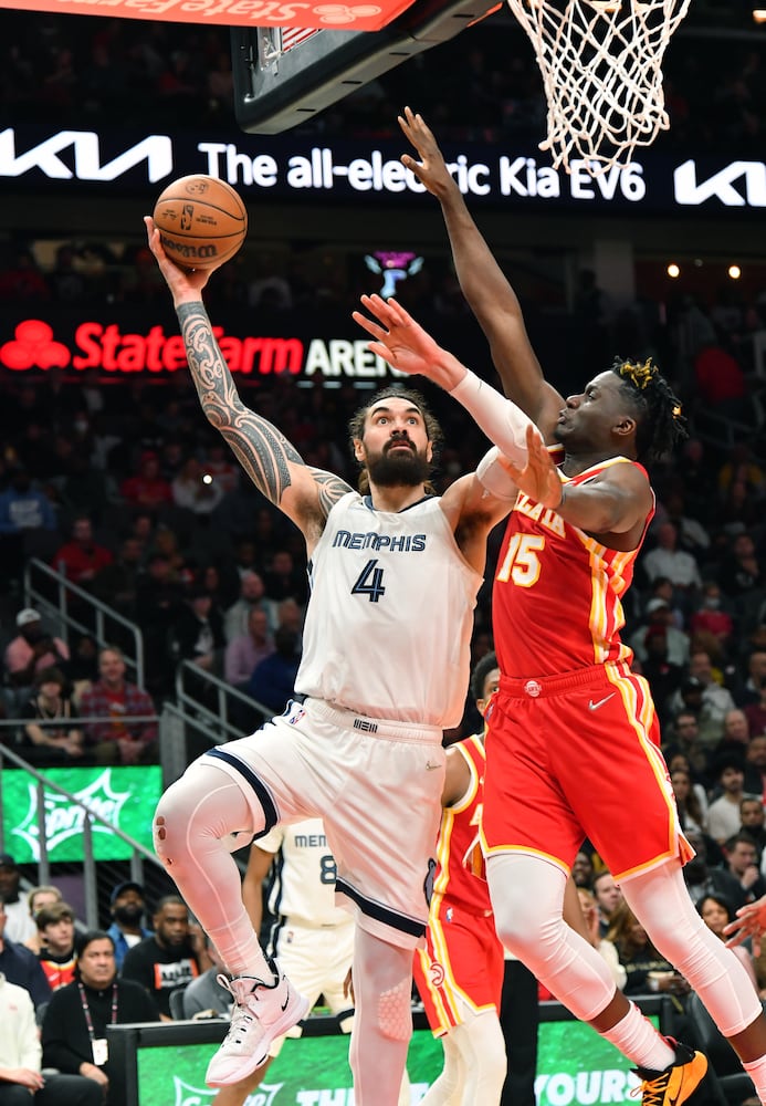 Hawks-Grizzlies photo