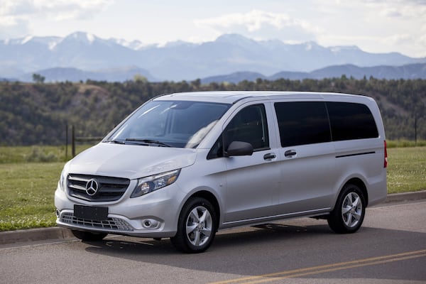 2016 Mercedes-Benz Metris Passenger Van. (Mercedes-Benz)