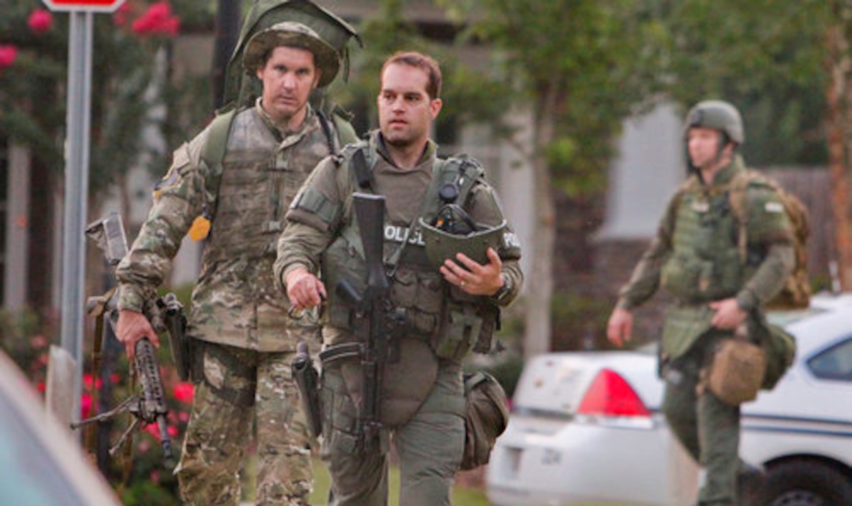 Gwinnett SWAT officers in 6-hour standoff