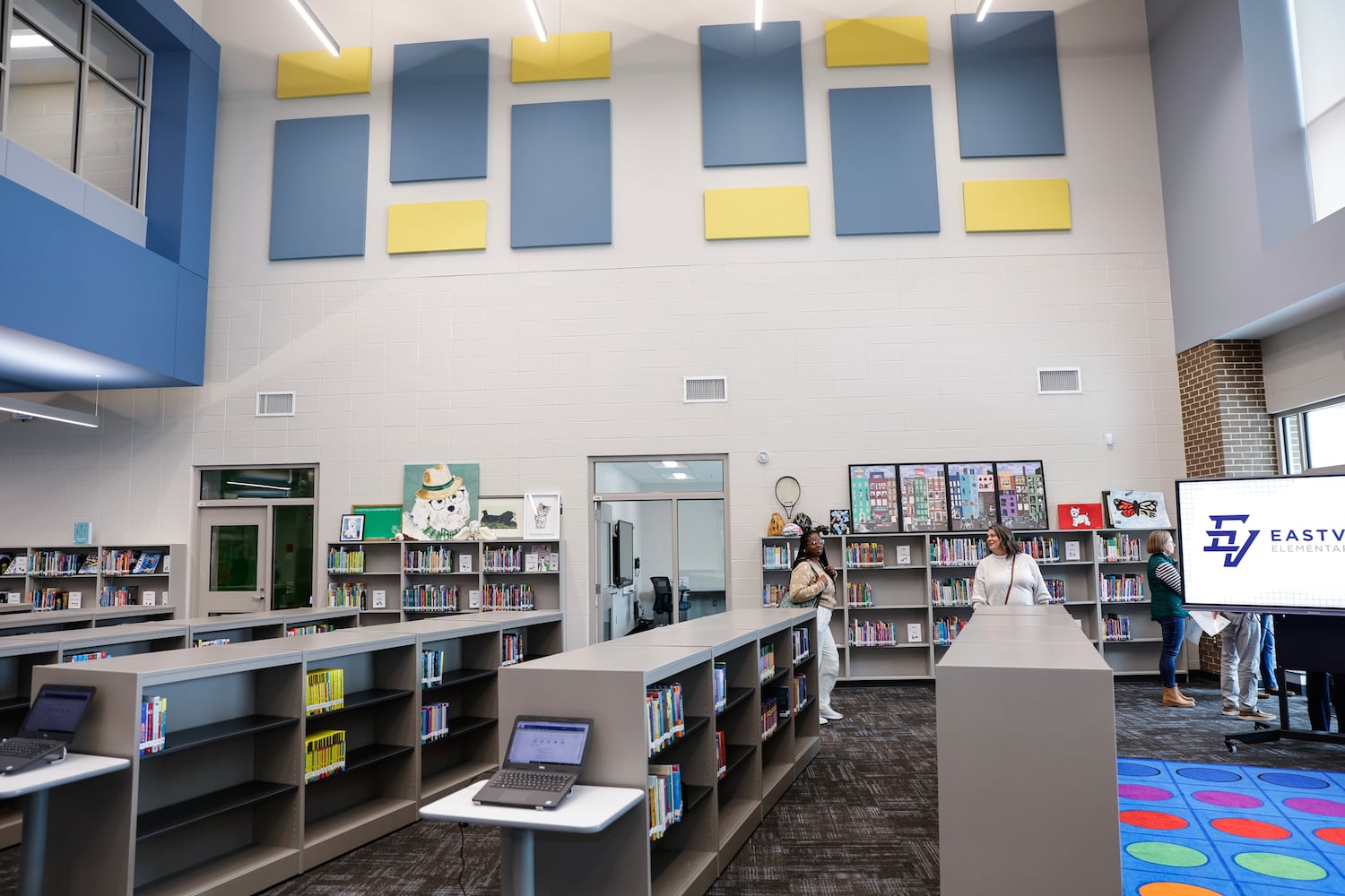 Views of the media center at Eastvalley Elementary School in Marietta shown on Monday, Oct. 16, 2023. (Natrice Miller/ Natrice.miller@ajc.com)