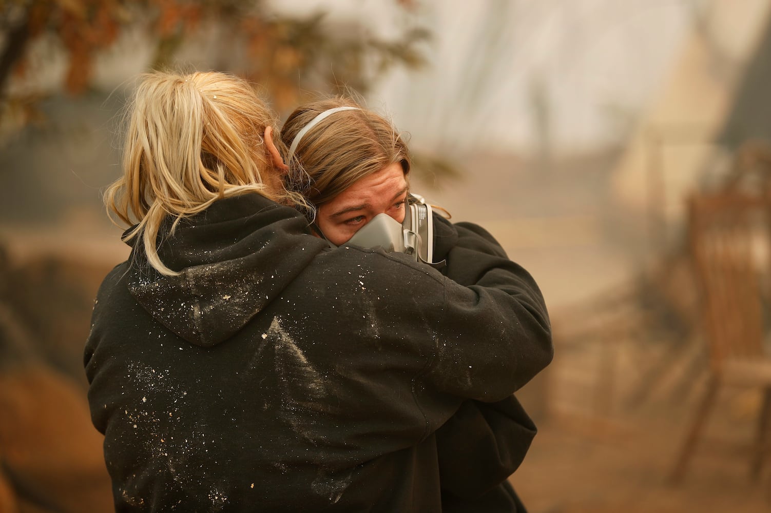 Photos: Deadly wildfires blaze through northern, southern California