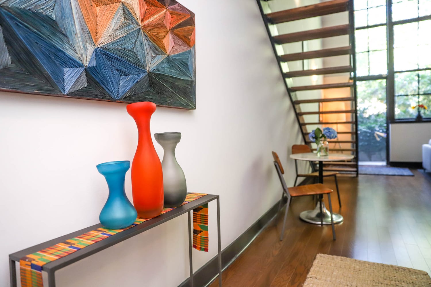 Artwork adds life to entryways, foyers