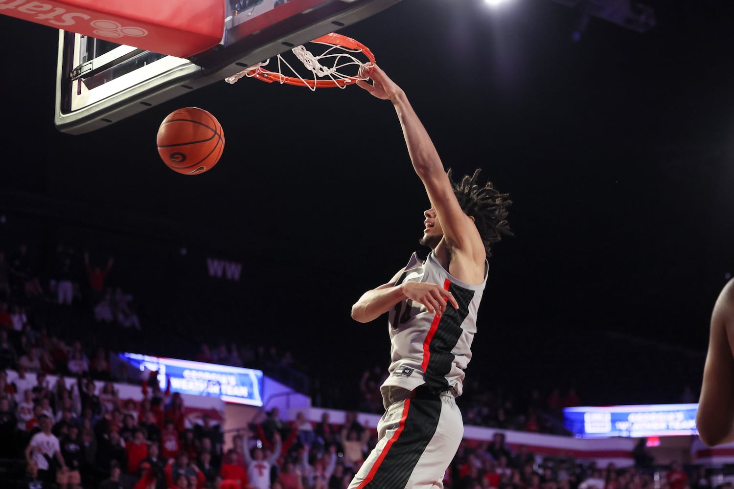 012825 uga mbb photo