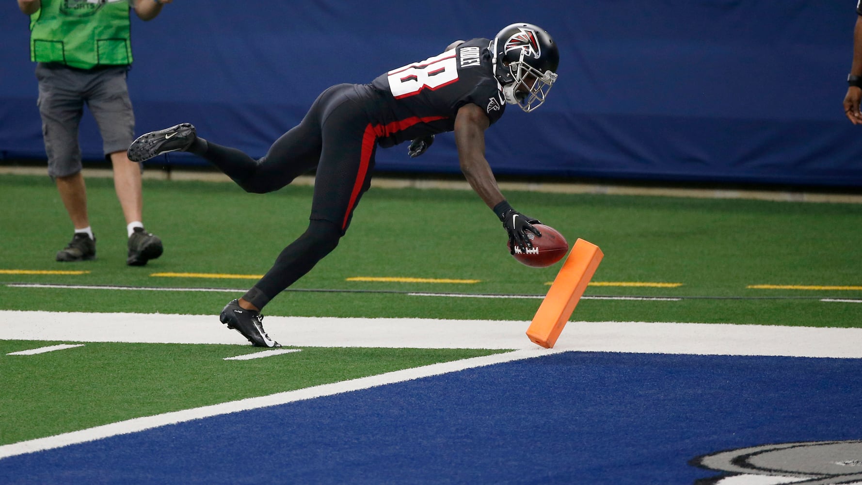 Falcons at Cowboys