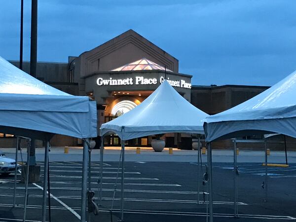 The Atlanta International Night Market was in set up mode Tuesday, three days before the April 21, 2017 debut at Gwinnett Place Mall. CREDIT: Rodney Ho/rho@ajc.com