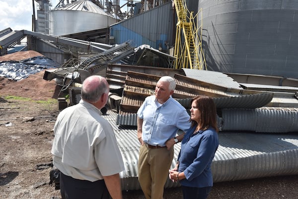 Vice President Mike Pence met employees at Flint River Mills in Bainbridge a few days after Hurricane Michael hit southwest Georgia in 2018. HYOSUB SHIN / HSHIN@AJC.COM