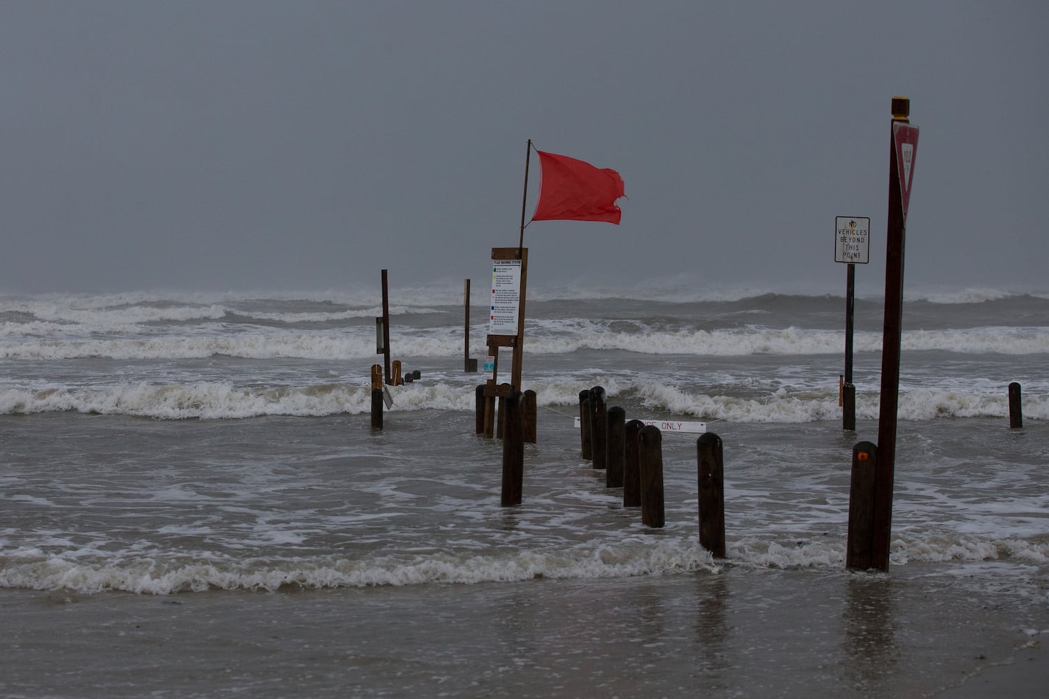 Texas coast braces for Hurricane Harvey