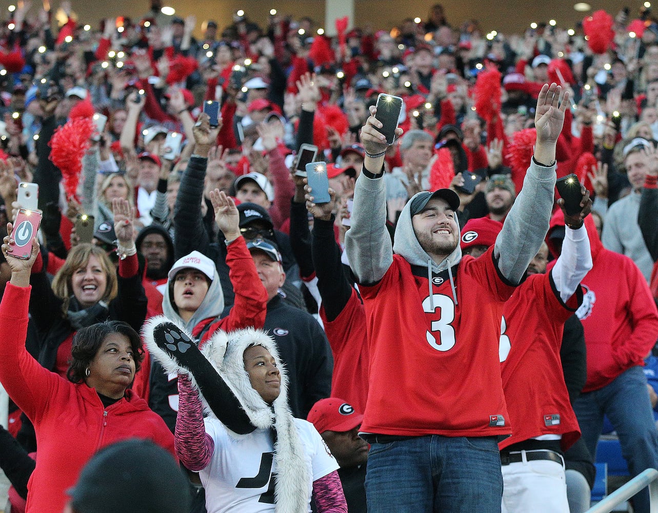 Photos: Bulldogs handle Kentucky, win SEC East title