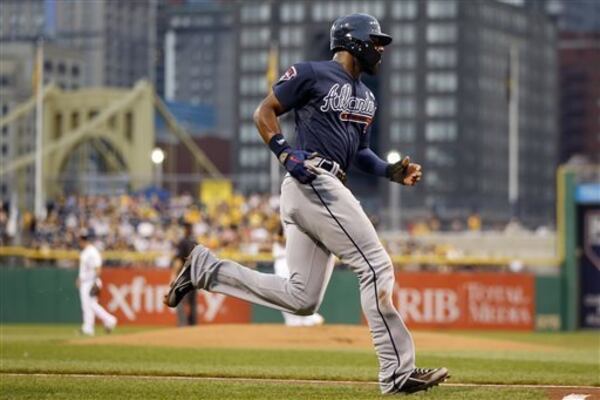 Jason Heyward doubled, walked and scored two runs Wednesday to give the Braves a 2-0 lead, but the Pirates rallied with three in the last two innings for a 3-2 walk-off win. (AP photo)