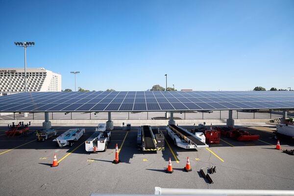 Installed by Cherry Street Energy in 2021, solar panels are seen at Signature Flight Support at Hartsfield-Jackson Atlanta International Airport in 2023. (Miguel Martinez/The Atlanta Journal-Constitution/TNS)