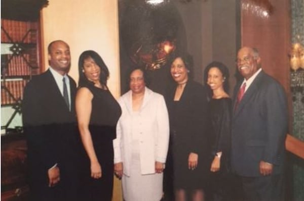 (From left) Stuart Wade, Jennifer Wade-Berg, Shirley Wade, Lisa Wade, Nora Wade and Lyndon Wade (Family photo)