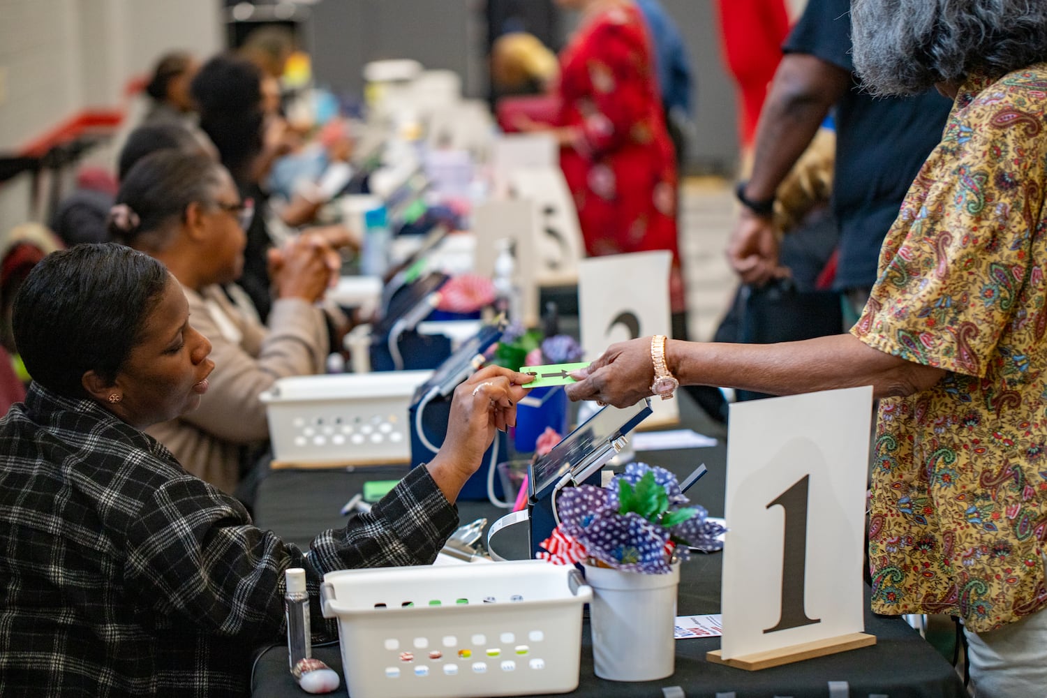 The last day of early voting in Georgia takes place on Friday, November 1, 2024 at C.T. Martin Natatorium and Recreation Center in South Fulton County.  The polling location had a steady stream of voters throughout the day.  (Jenni Girtman for The Atlanta Journal-Constitution)