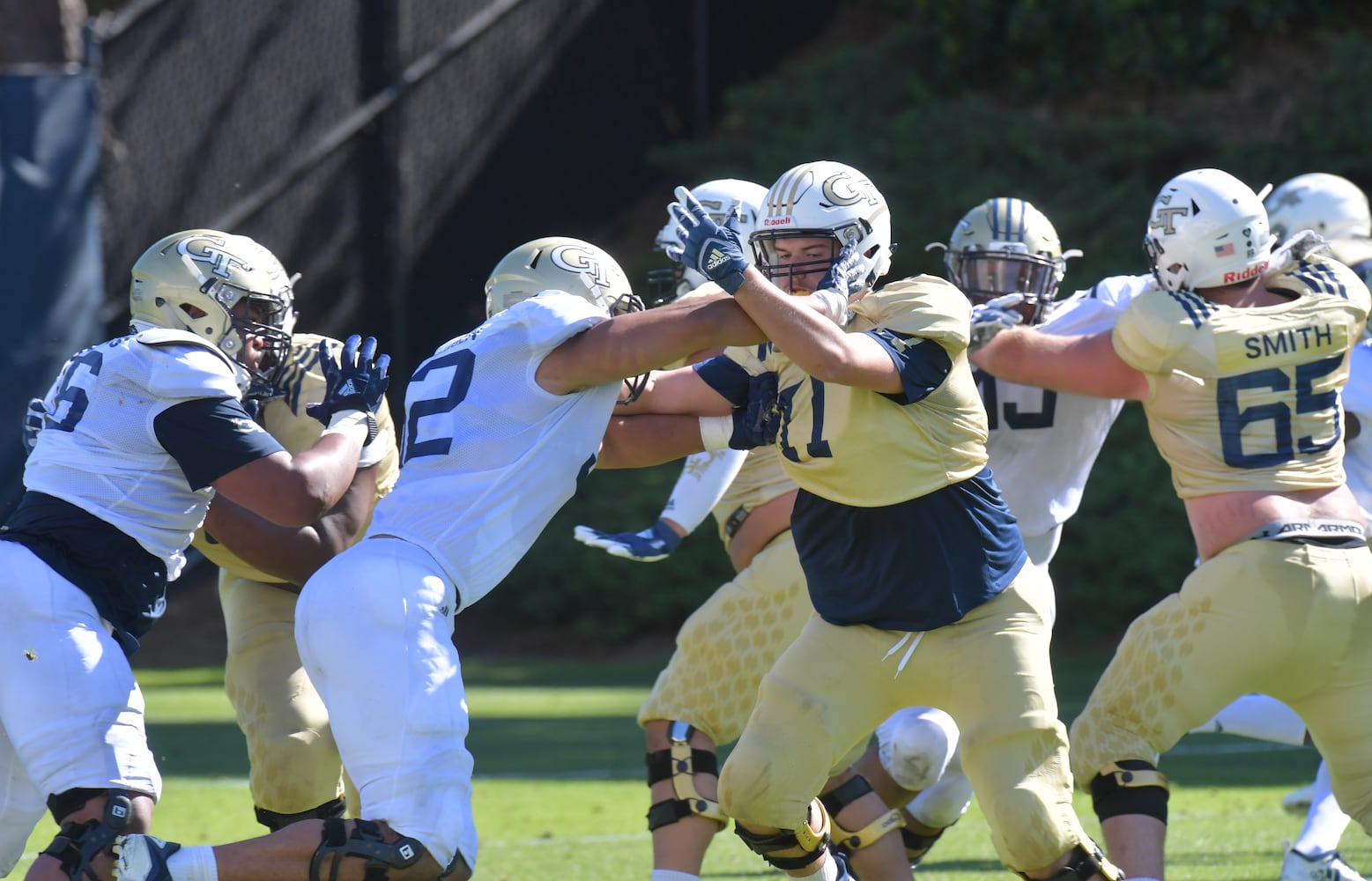 Photos: Georgia Tech puts on the pads at spring practice