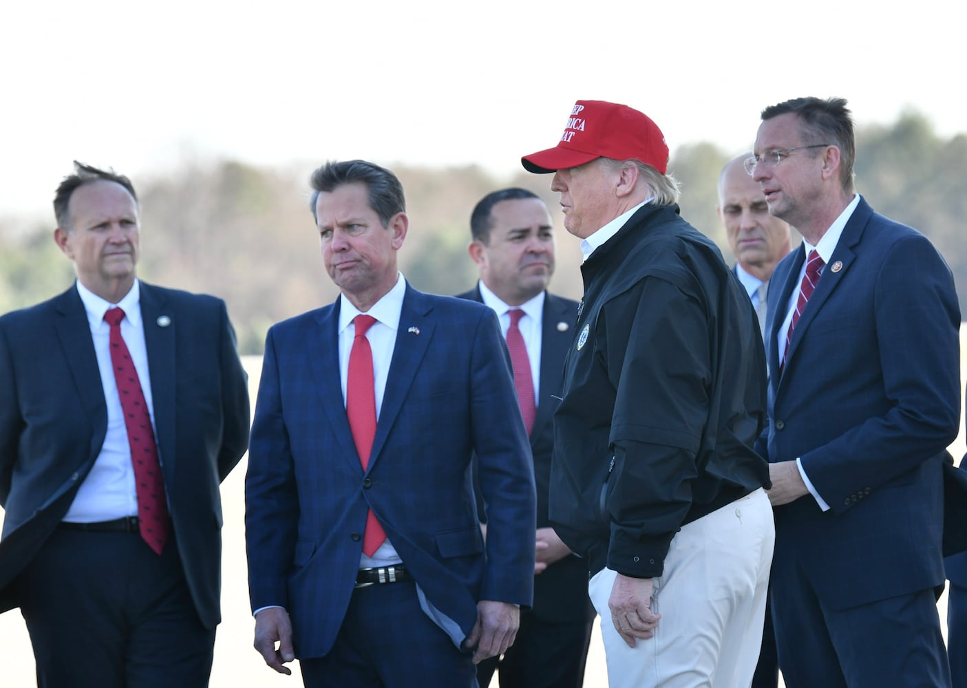 PHOTOS: Trump visits CDC in Atlanta amid coronavirus outbreak