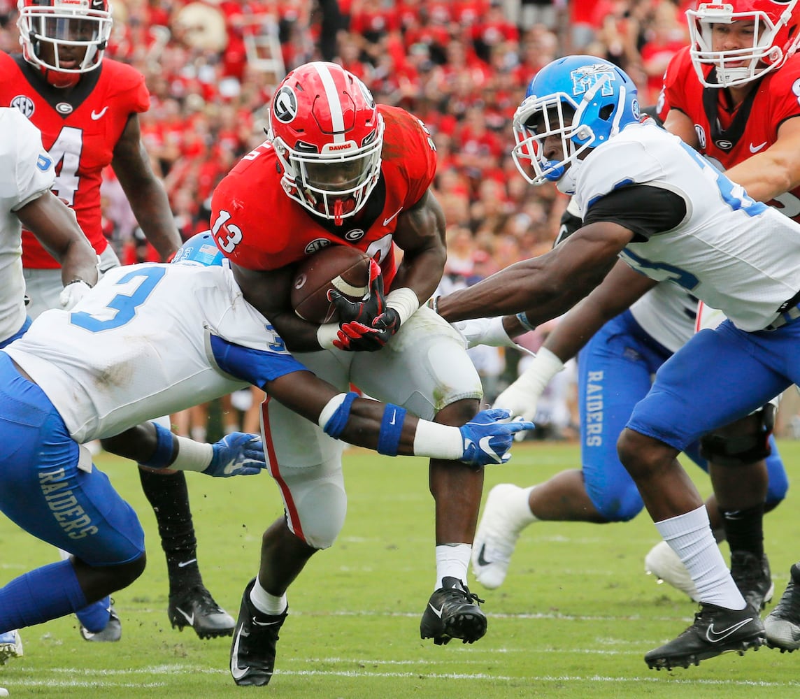 Photos: Bulldogs crush Middle Tennessee too