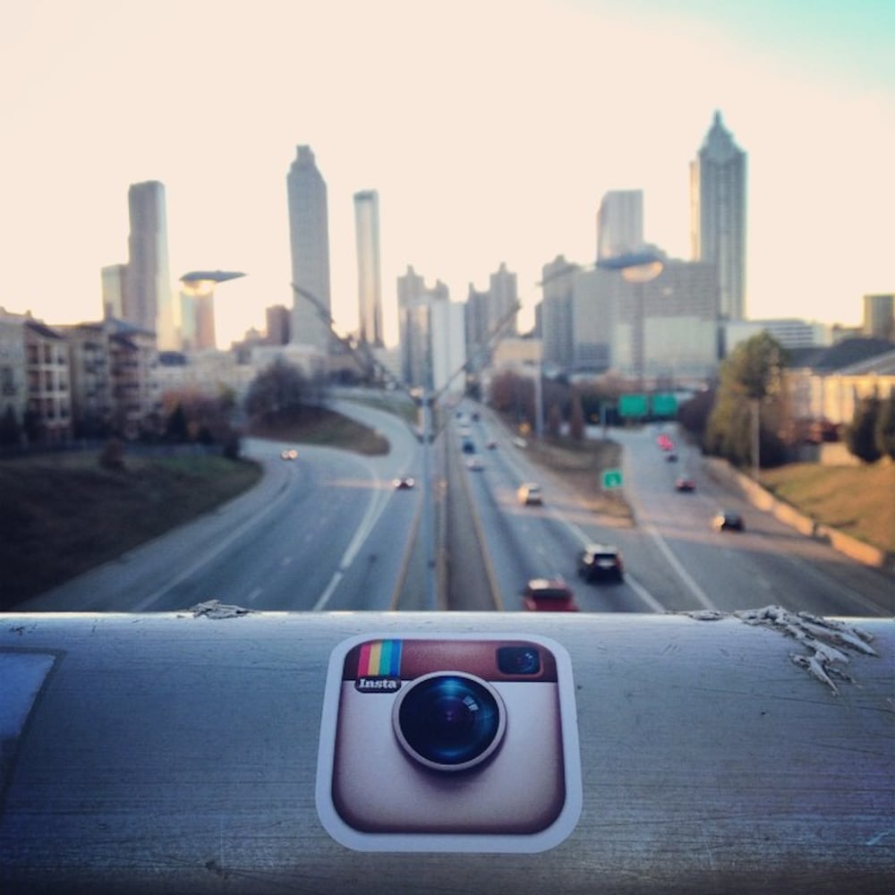 Jackson Street Bridge: @BeijingEmily