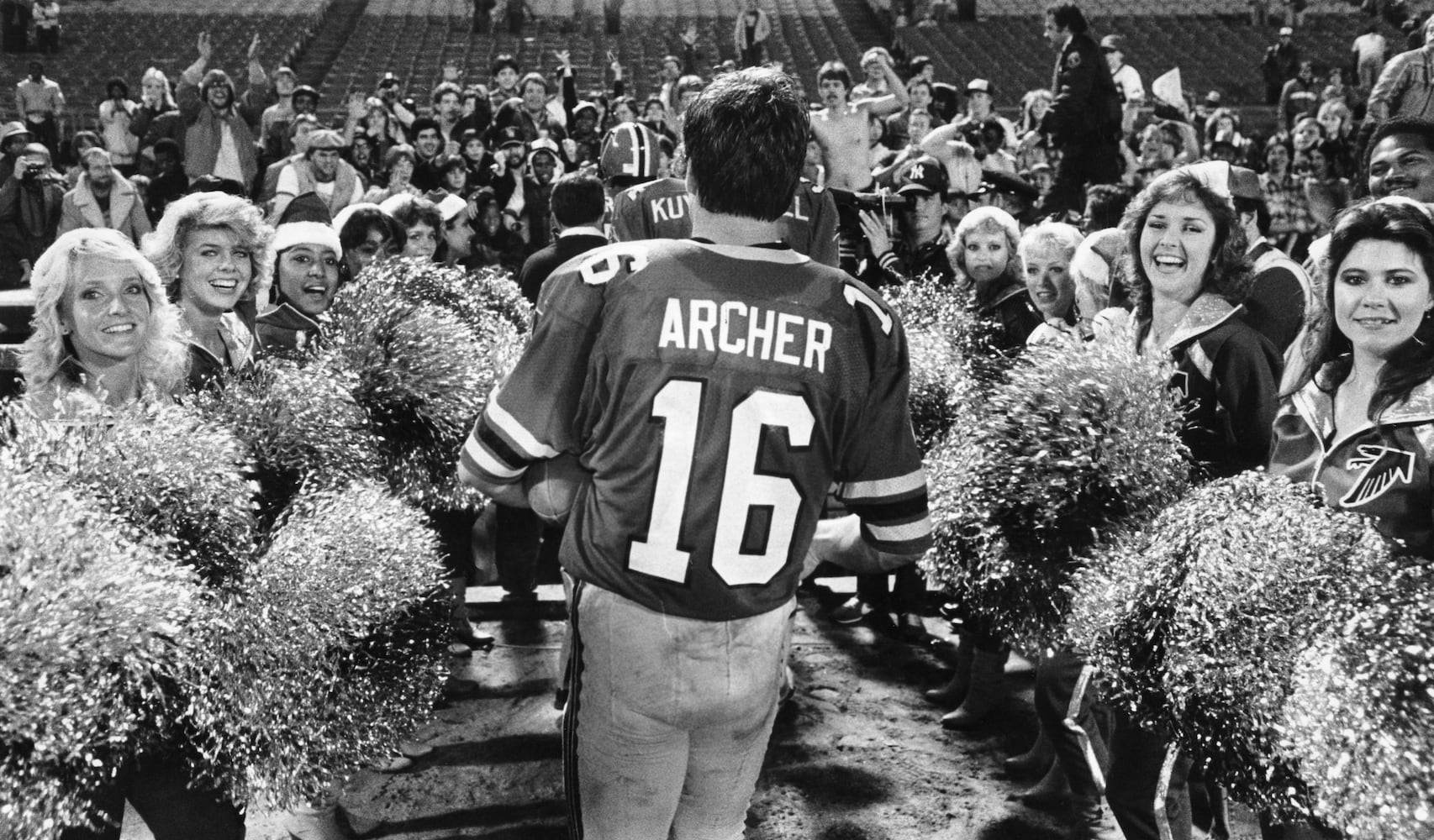 Looking back: Former Falcons QB David Archer