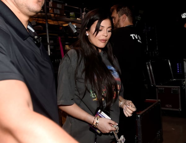 Kylie Jenner attends a music festival at T-Mobile Arena on September 23, 2017 in Las Vegas, Nevada.  (Photo by David Becker/Getty Images for iHeartMedia)