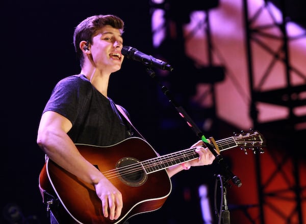 Shawn Mendes opened the evening of music. Photo: Robb D. Cohen/www.RobbsPhotos.com.