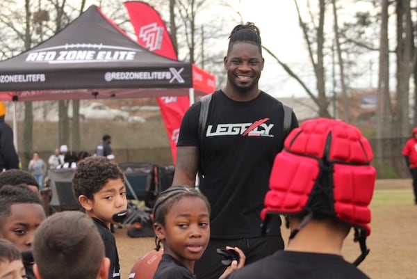 Former Falcons linebacker Sean Weatherspoon has discovered a passion for coaching the youth.