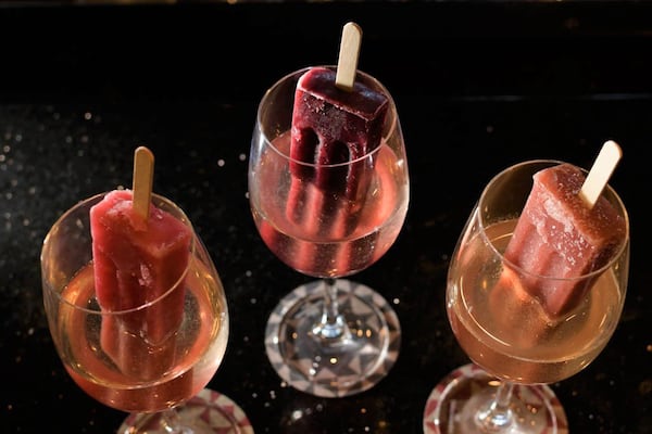 CMX CinéBistro Peachtree Corners’ King of Prosecco features King of Pops flavors. CONTRIBUTED BY CMX CINÉBISTRO / ROCA PHOTO