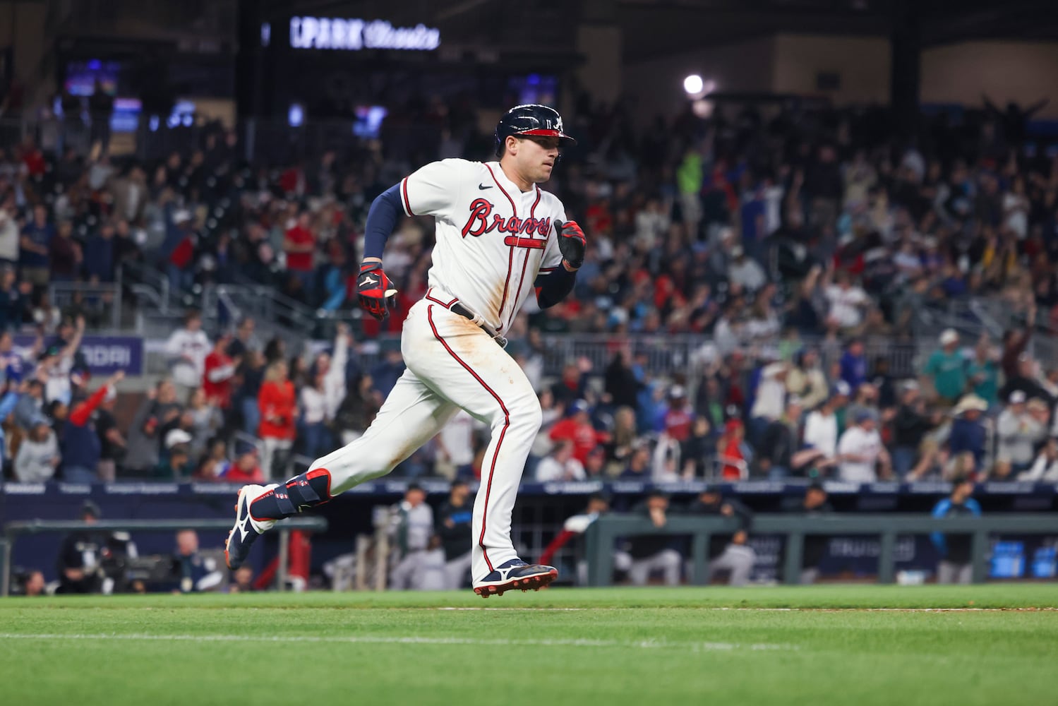 042523 BRAVES PHOTO