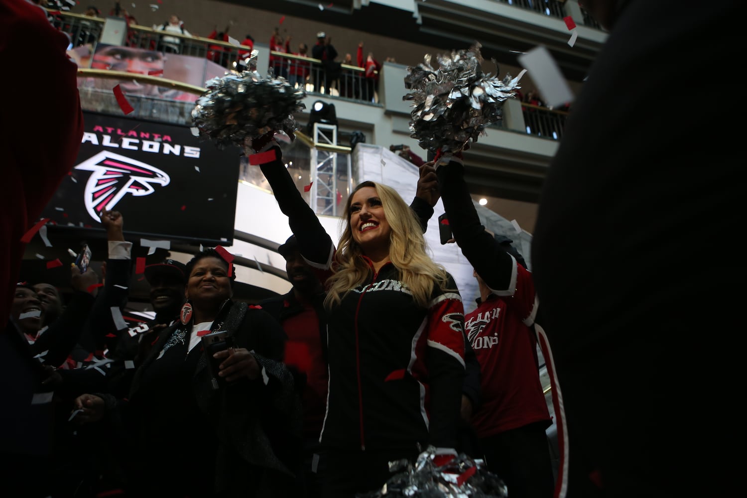 Falcons pep rally at Atlanta City Hall