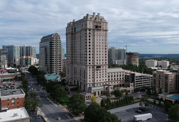 Aerial photo shows St. Regis Hotel & Residences Atlanta in Buckhead on Wednesday, October 17, 2018. HYOSUB SHIN / HSHIN@AJC.COM