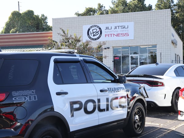 10/19/2021 -Marietta, Georgia: Officers train at Borges Brazilian Jiu Jitsu gym in an effort to reduce use-of-force injuries. The Marietta police department now mandates weekly training sessions. (Tyson Horne / Tyson.Horne@ajc.com)