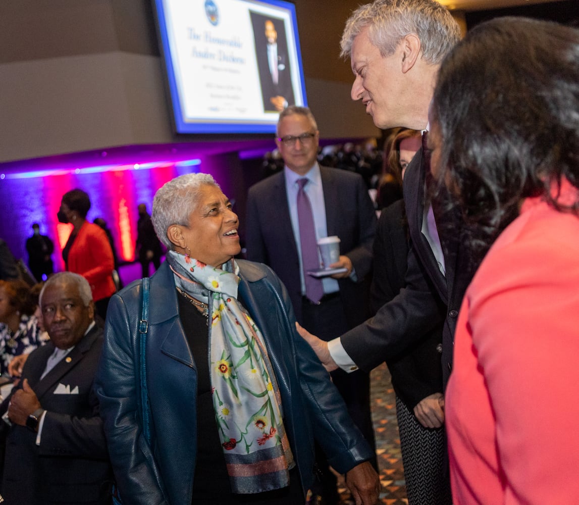 Mayor Dickens holds the annual State of the State Business Breakfast