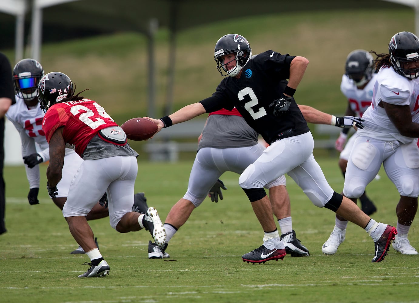 Photos: First live action for Julio as training camp continues