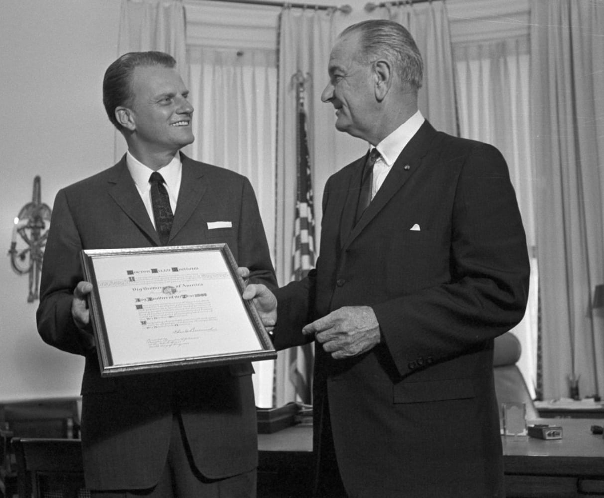 Photos: Billy Graham through the years