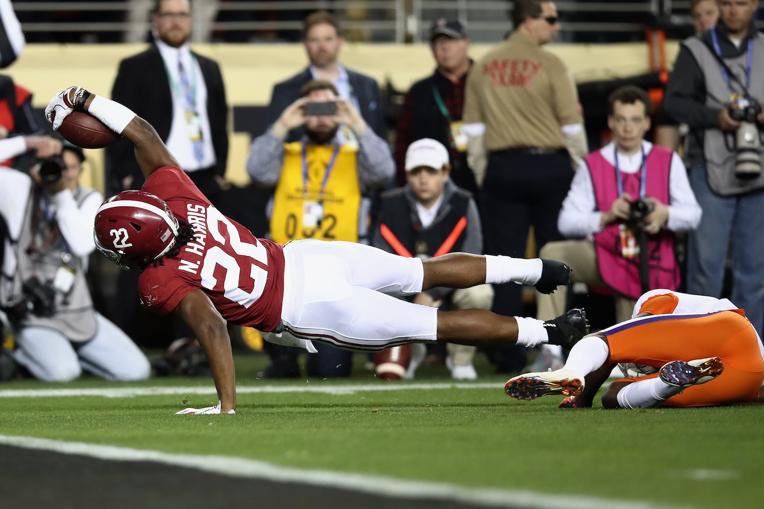 Photos: Alabama, Clemson meet in national championship game