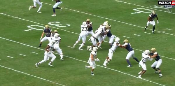 Owens runs upfield while Mitchell runs to the sideline. (Screen grab of Fox Sports South broadcast)