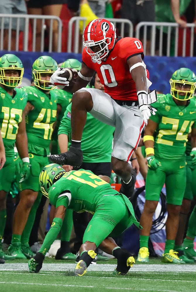 090422 GEORGIA FOOTBALL PHOTO