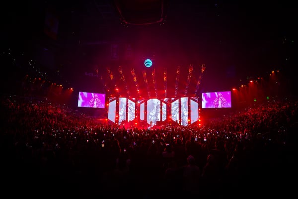 The intensity of Lil Wayne’s penchant to hype any crowd became apparent as soon as he stepped on stage Saturday, Jan. 18, 2025, at State Farm Arena. (Ryan Fleisher for the AJC)